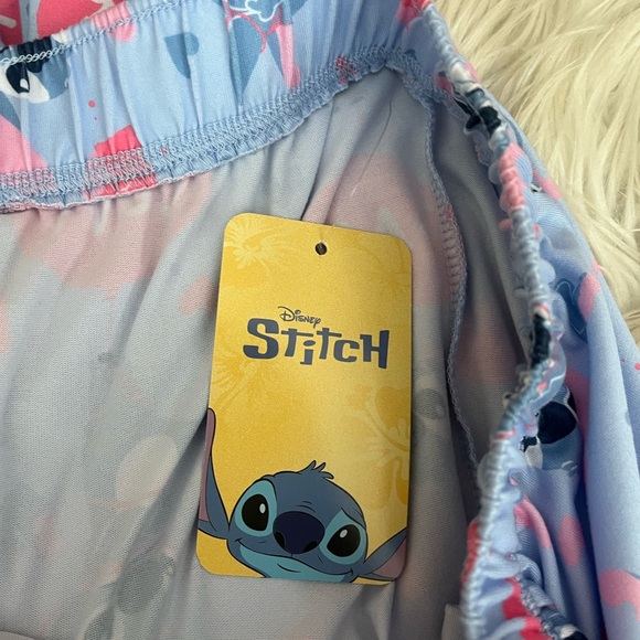{Disney} Stitch Valentine's Day Love Pajama Pants - Womens Medium - NWT - Picture 8 of 9